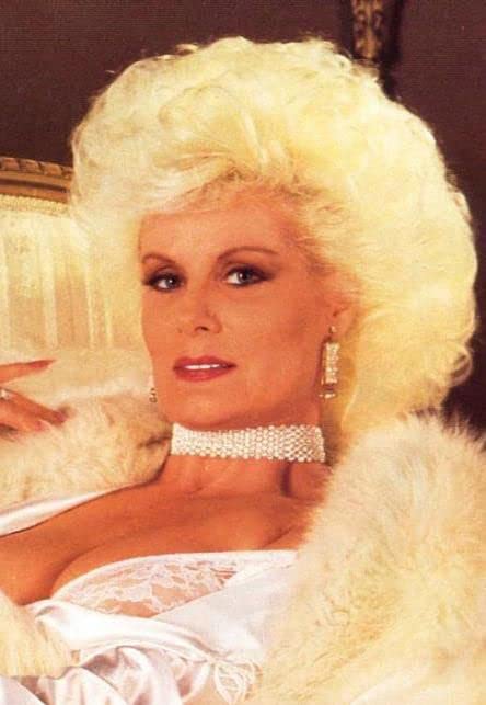 Anal masturbatsiya porno massaj Jey Lopez bilan porno