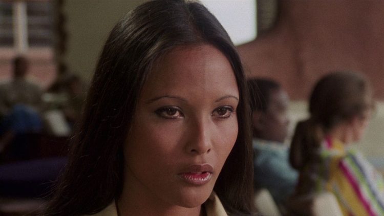 Gianna Mitchellning katta kokraklari