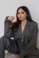 MV5BMzBlZDA2ZjItMjQ1Mi00NGE3LWE0YmQtYjY2MzVjODZlMDUzXkEyXkFqcGc@._V1_FMjpg_UY1800_